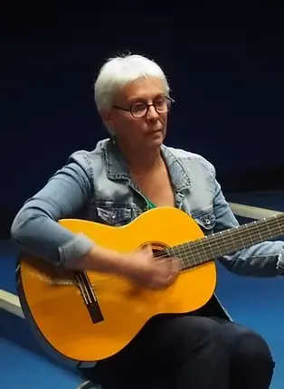 image professeure d&amp;#39;éveil musical Béatrice Raby